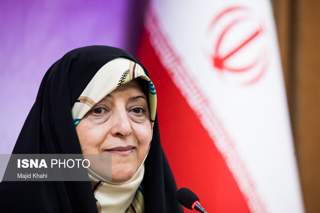 ابتکار: دولت روحانی میزان مدیران زن را از ۵ درصد به ۲۶ درصد رساند