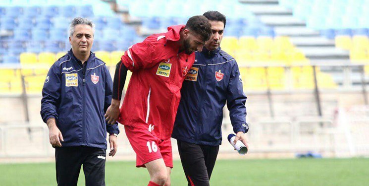 انتقاد پزشک پرسپولیس از واکسیناسیون ملی پوشان قبل از دربی انتقاد پزشک پرسپولیس از واکسیناسیون ملی پوشان قبل از دربی