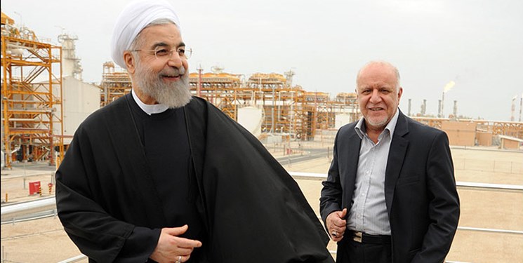 اگر روحانی نبود| روایتی جدید از «ماجرایِ بنزین» در دولت روحانی/چگونه ۱۶ میلیارد دلار بنزین دود شد؟