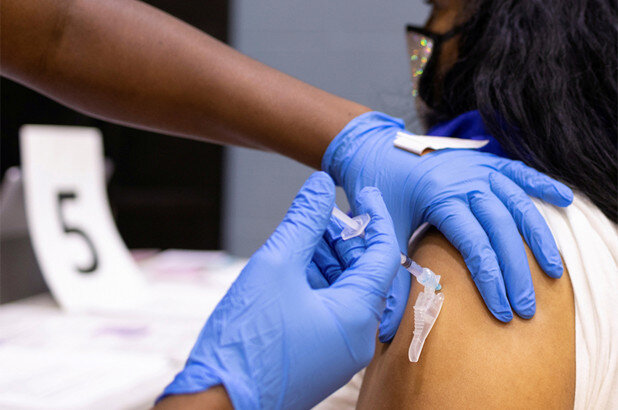 بررسی عارضه التهاب قلبی در نوجوانانِ دریافت کننده واکسن کرونا
