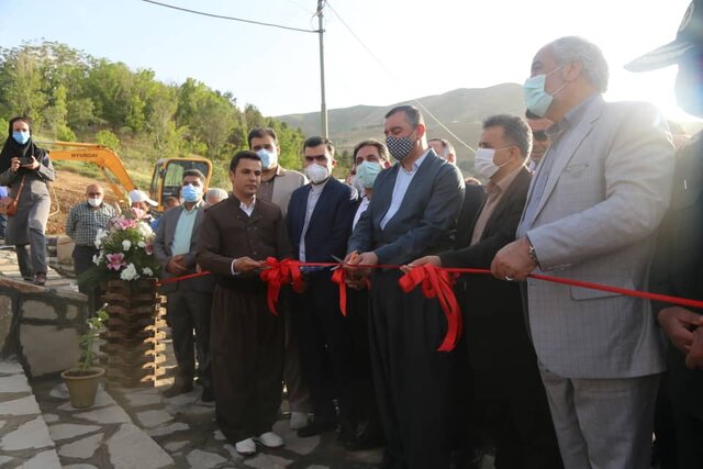 بزرگترین پیکره ایثار و مقاومت مردم کردستان رونمایی شد