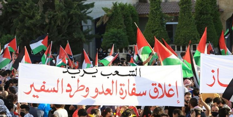 تظاهرات اردنی‌ها مقابل سفارت رژیم صهیونیستی برای هفتمین روز متوالی