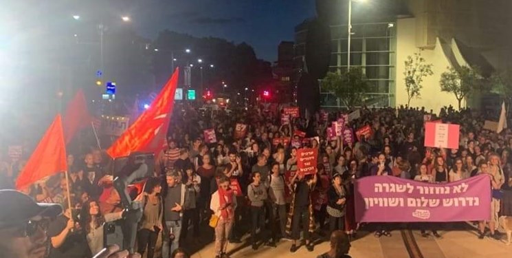 تظاهرات شبانه در تل‌آویو برای خاتمه نبرد با فلسطین