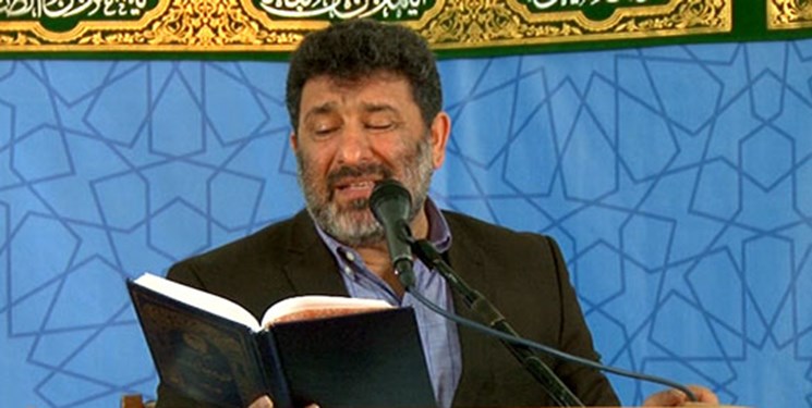 سعید حدادیان دعای توسل جمکران را می‌خواند