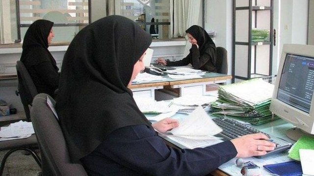 سهم قابل توجه زنان تحصیلکرده بیکار بین بیکاران سال ۹۹/وضعیت ۱۵ تا ۳۵ ساله ها