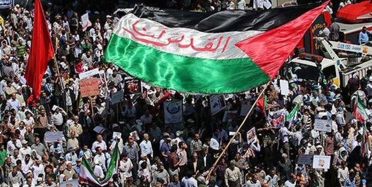 ظریف در آستانه روز قدس: ایران با افتخار در کنار مردم فلسطین ایستاده است