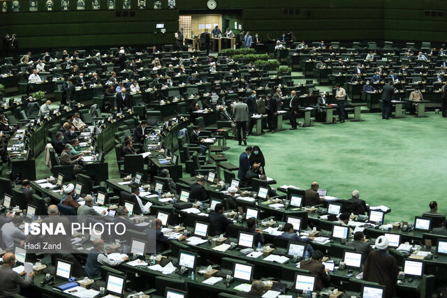 فلاحی: مجلس بر روند برگزاری امتحانات نهایی نظارت می کند