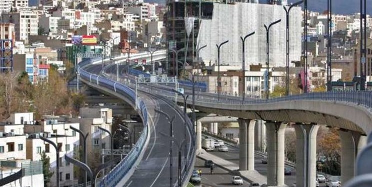 معاون قالیباف: ادعای هزینه های کلان در پل صدر کذب است/انجام پروژه بر اساس روش نوین مهندسی