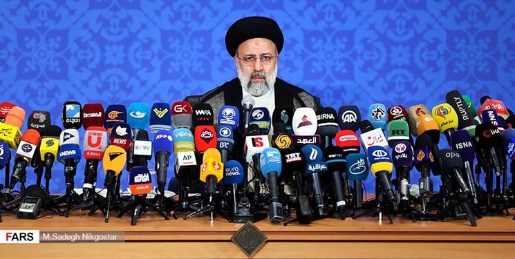 آیتالله رئیسی امروز درباره سیاست خارجی چه گفت؟ آیتالله رئیسی امروز درباره سیاست خارجی چه گفت؟