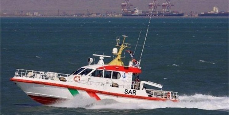 انجام ۲۴ عملیات جستجو و نجات دریایی/نجات‌ ۷ سرنشین شناور مغروقه خارج از آب‌های حاکمیتی
