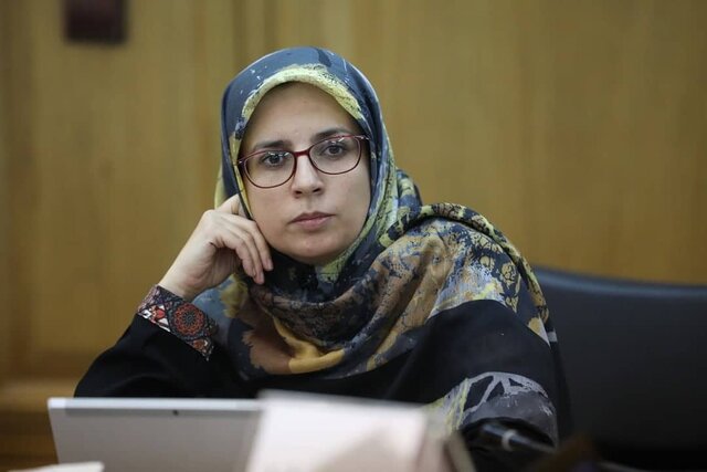 بهتر نیست شهرداری مصوبات قبلی شورا را اجرا و تکمیل کند؟