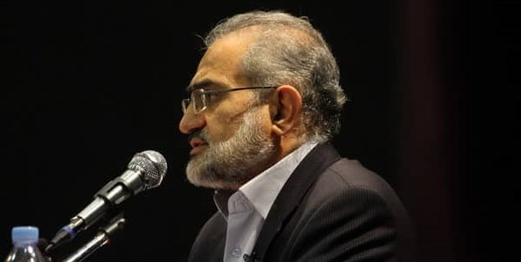 حسینی: آیتالله رئیسی در مناظره دوم هم دست برتر را داشت حسینی: آیتالله رئیسی در مناظره دوم هم دست برتر را داشت