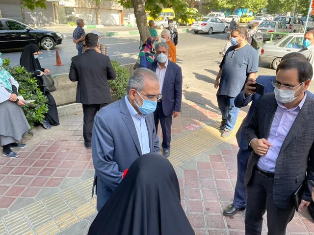 حسینی: مردم با انتخاب فرد اصلح مشکلات را رفع کنند