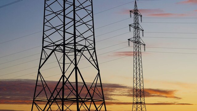 خط انتقال برق از ترکمنستان به شهرستان گنبد به مدار برگشت