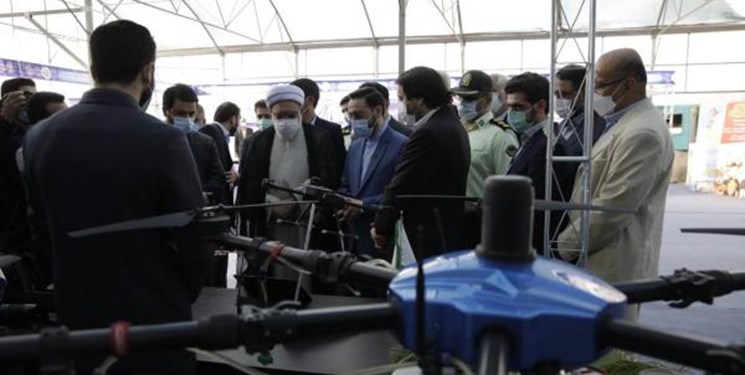 دستاوردهای فناورانه و دانش بنیان آستان قدس رضوی رونمایی شد