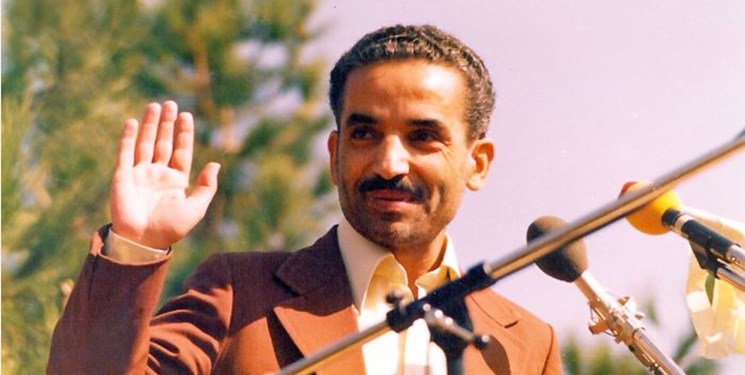 شعار و تبلیغات انتخاباتی شهید رجایی/ عکسی که نامزدهای بعدی کپیاش کردند! شعار و تبلیغات انتخاباتی شهید رجایی/ عکسی که نامزدهای بعدی کپیاش کردند!