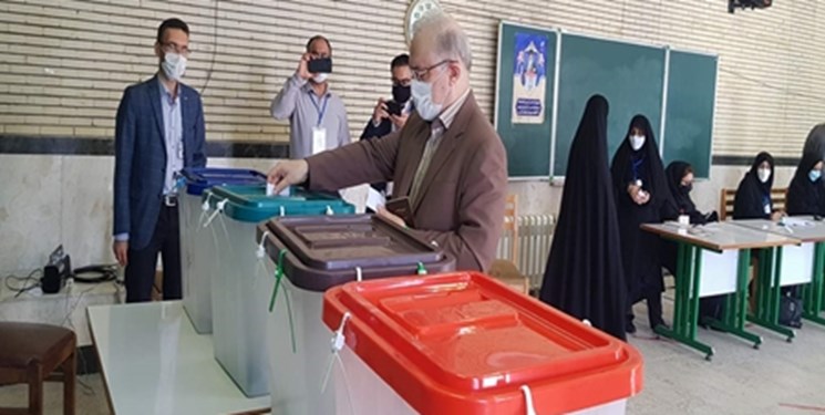 نمکی: حضور در انتخابات احترام به خونهایی است که برای حفظ نظام جمهوری اسلامی نثار شده است نمکی: حضور در انتخابات احترام به خونهایی است که برای حفظ نظام جمهوری اسلامی نثار شده است
