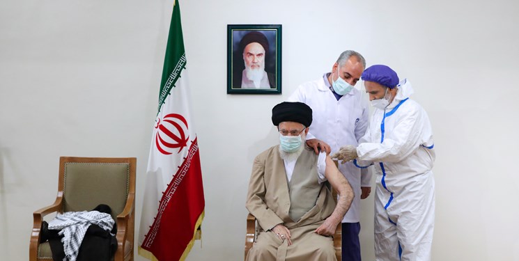 واکنش یک شاعر به دریافت واکسن ایرانی توسط رهبر انقلاب/ ایمن شده با مهر ولایت، ایران