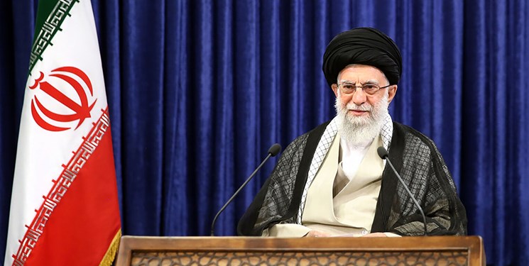 ویژگی سیاستمدار تراز انقلاب و دیدگاه رهبر/ رضایت به وضع موجود ندهیم
