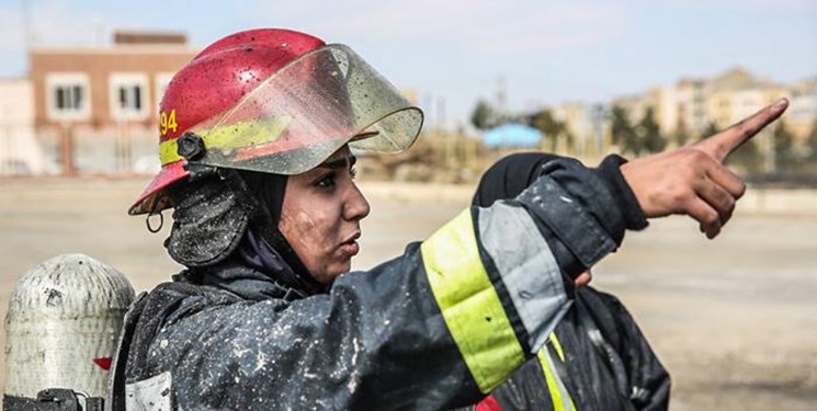 کرونا آزمون جذب آتش نشانان زن  را به تعویق انداخت