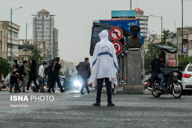 احتمال بارش در سطح استان تهران/ کاهش کیفیت هوای پایتخت طی امروز