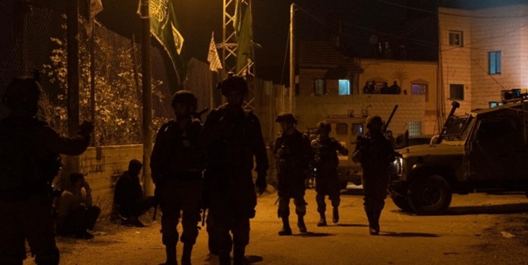 بازداشت گسترده فلسطینیان در کرانه باختری و قدس بازداشت گسترده فلسطینیان در کرانه باختری و قدس