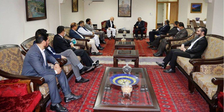 گفت‌وگوی تلفنی نماینده ظریف با کرزی؛ لزوم جلوگیری از وقوع جنگ داخلی