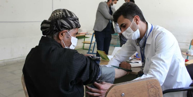 آرایش عملیاتی ۵۰۰ گروه جهادی دانشجویی برای مبارزه با کرونا/ راه‌اندازی مجدد قرارگاه‌های سلامت در دانشگاه‌ها