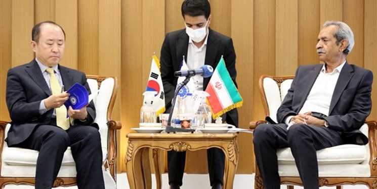 انتقاد رئیس اتاق ایران از کره جنوبی به دلیل تبعیت از تحریم‌های ضد ایرانی