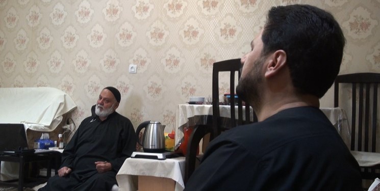 اینجا خبری از «جمعیت» نیست اما «سیل اشک» چرا/ روضه‌های خانگی؛ از «رعایت فاصله» تا «عزاداری چندنفره»