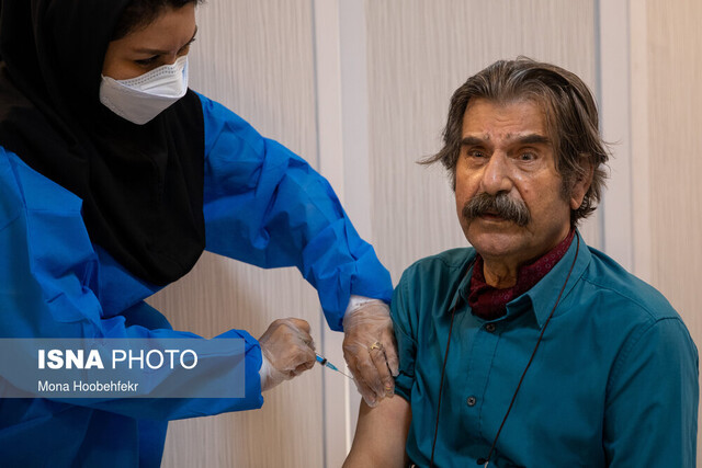 بازگشایی سامانه نوبت‌دهی واکسیناسیون برای تمام هنرمندان بالای ۴۰ سال