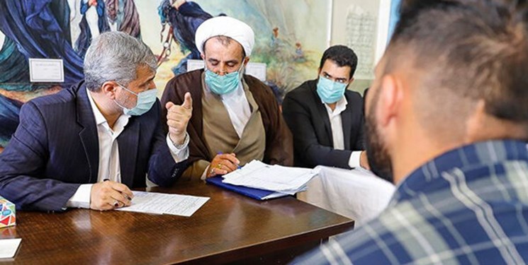 دادستان تهران به همراه ۱۲۵ قاضی به زندان تهران بزرگ رفت