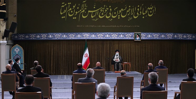 رهبر انقلاب: انقلابی بودن باید همراه با عقلانیت باشد/ مطالبه دولت کنونی آمریکا همان مطالبه ترامپ است/ در افغانستان طرفدار «مردم» هستیم رهبر انقلاب: انقلابی بودن باید همراه با عقلانیت باشد/ مطالبه دولت کنونی آمریکا همان مطالبه ترامپ است/ در افغانستان طرفدار «مردم» هستیم