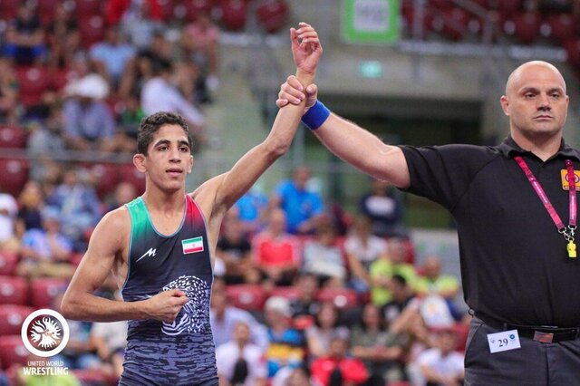 شباهت مبارزه عموزاد و حسن یزدانی از نگاه اتحادیه جهانی کشتی+ فیلم