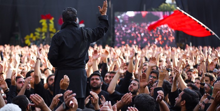 محمود کریمی محرم امسال چهارپایه‌خوانی می‌کند