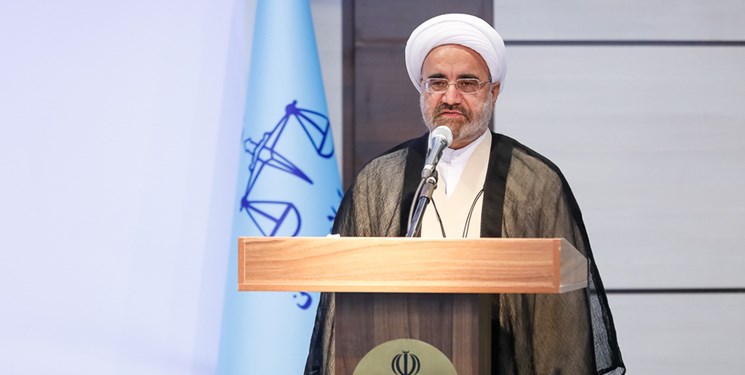 معاون اول دستگاه قضا: بی توجهی به ارباب رجوع در حل مشکلات جایز نیست