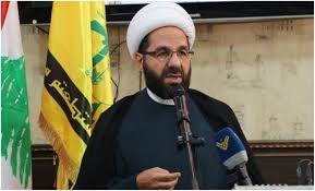مقام حزب الله: تنها انگیزه واردات سوخت از ایران کمک به مردم لبنان است
