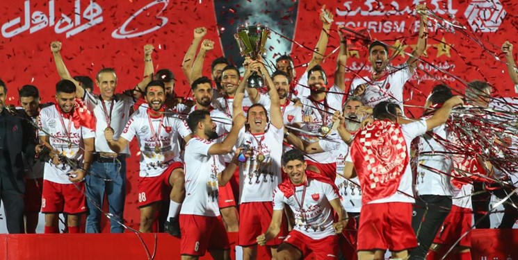 منافی: حفظ ثبات فنی و روحی عامل قهرمانی پرسپولیس بود/ هیچکس حق ندارد به باقری اهانت کند
