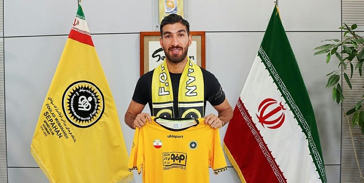 مهاجم سابق پرسپولیس شاگرد نویدکیا شد/ معاوضه محبی با مغانلو بدون وجه نقد! مهاجم سابق پرسپولیس شاگرد نویدکیا شد/ معاوضه محبی با مغانلو بدون وجه نقد!