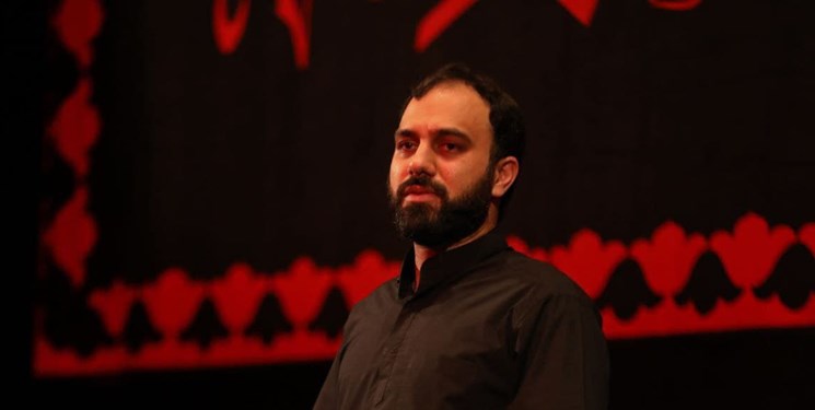 نوحهخوانی حسینی در شب عاشورا/ آقا برامون، حرم بنویس + فیلم نوحهخوانی حسینی در شب عاشورا/ آقا برامون، حرم بنویس + فیلم