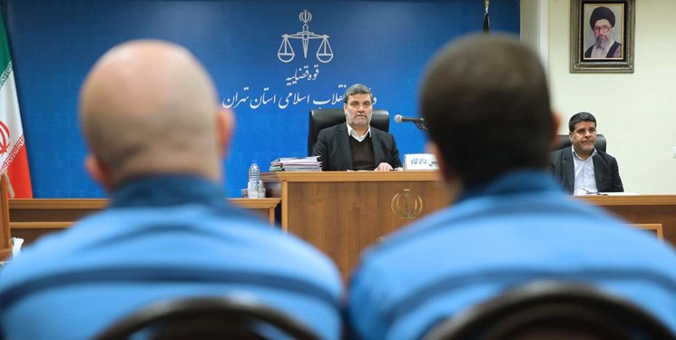 ابهام در ادامه فعالیت دادگاههای ویژه مفاسد اقتصادی/ یک هفته تا اتمام مهلت استجازه رهبری ابهام در ادامه فعالیت دادگاههای ویژه مفاسد اقتصادی/ یک هفته تا اتمام مهلت استجازه رهبری