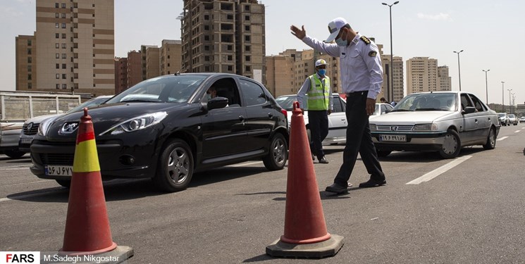 برخورد با تخلفات حادثهساز در بزرگراهها کلید خورد/ توقیف ۲ ساعته خودروی متخلفان برخورد با تخلفات حادثهساز در بزرگراهها کلید خورد/ توقیف ۲ ساعته خودروی متخلفان
