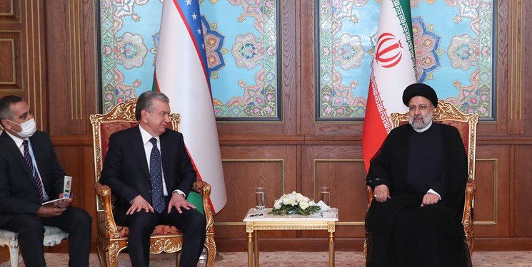 تاکید آیت الله رئیسی به رئیس جمهور ازبکستان بر ارتقای سطح روابط اقتصادی دو کشور