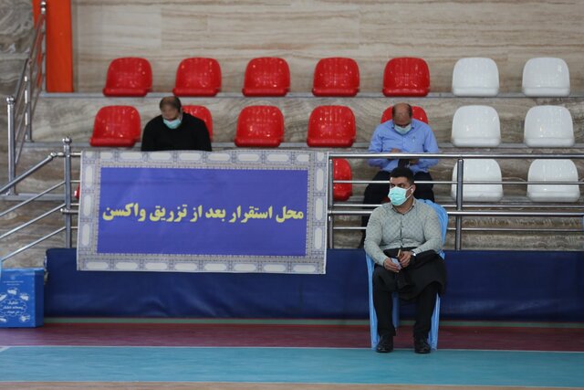 تزریق ۶۰۰۰ دُز واکسن کرونا به افراد آسیب‌پذیر در تهران
