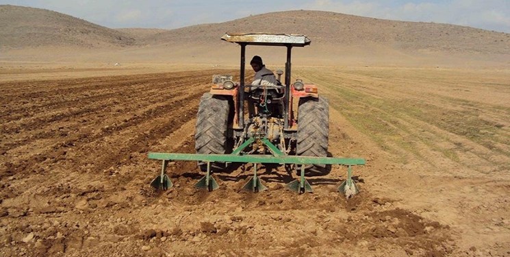 تعیین سوخت ماشین و واحدهای کشاورزی به وزارت جهاد واگذار شد