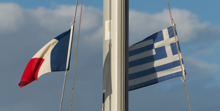 توافق نظامی یونان و فرانسه برای خرید کشتی‌های جنگی