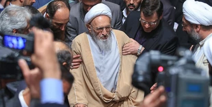 جامعه روحانیت: حوزه‌های علمیه با ارتحال علامه حسن‌زاده آملی ذخیره ای ارزشمند را از دست‌ دادند