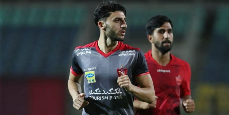 خبر ناگوار برای قرمزپوشان؛ دست مهاجم پرسپولیس در تمرین شکست