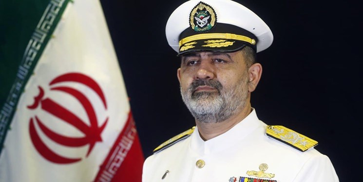 دریادار ایرانی: اجازه نمی‌دهیم دشمنان امنیت و آرامش  منطقه را بهم بریزند