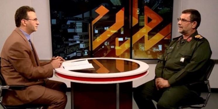 دریادار تنگسیری: شهرک‌های موشکی سپاه در طول ساحل خلیج فارس بیش از ۷۰ کیلومتر عمق دارند